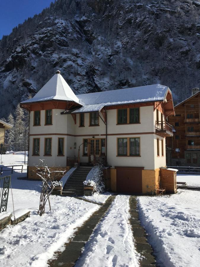 Bed and Breakfast L'Aria Di Casa Alagna Valsesia Exterior foto
