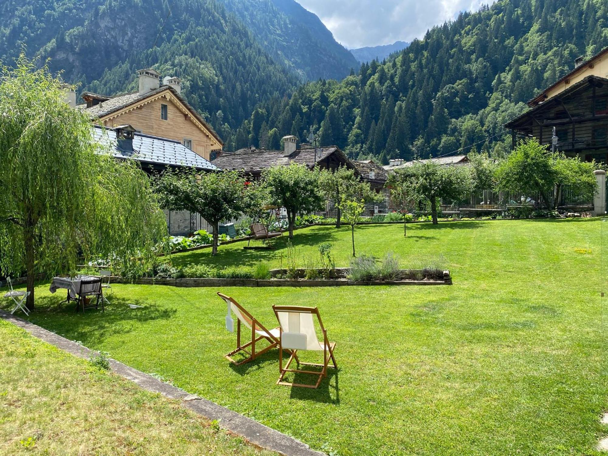 Bed and Breakfast L'Aria Di Casa Alagna Valsesia Exterior foto