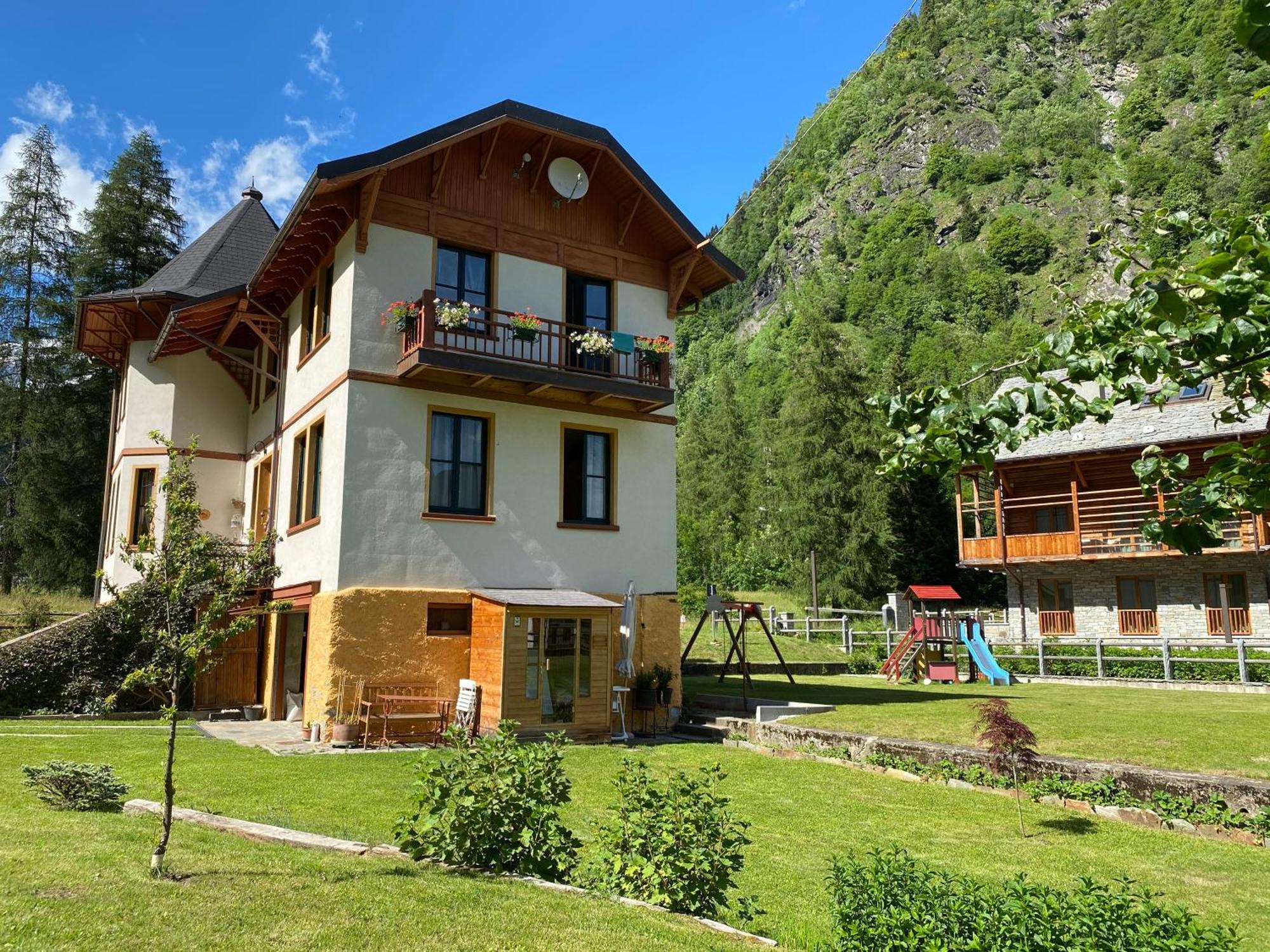 Bed and Breakfast L'Aria Di Casa Alagna Valsesia Exterior foto