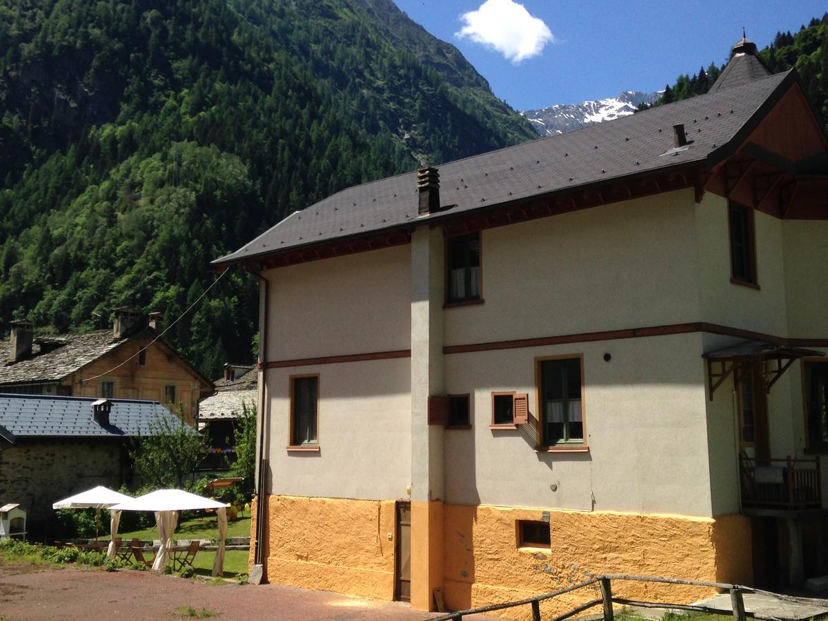 Bed and Breakfast L'Aria Di Casa Alagna Valsesia Exterior foto