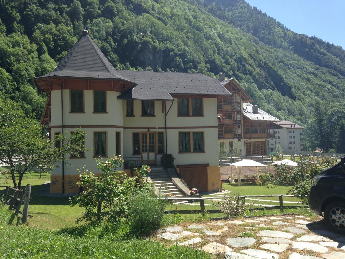 Bed and Breakfast L'Aria Di Casa Alagna Valsesia Exterior foto