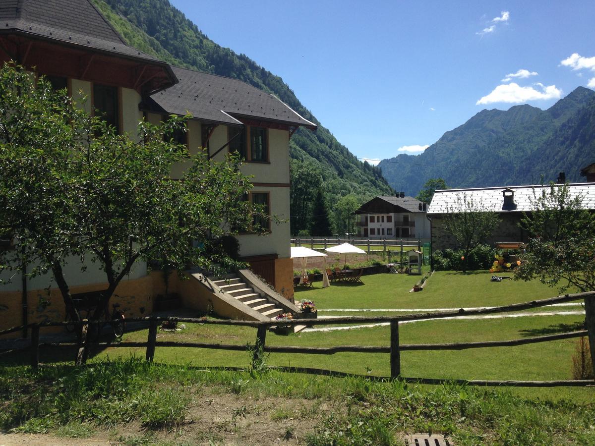 Bed and Breakfast L'Aria Di Casa Alagna Valsesia Exterior foto